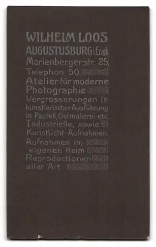 Fotografie Wilhelm Loos, Augustusburg / Erzg., Marienbergerstr. 25, Portrait junger Herr im Anzug mit Krawatte