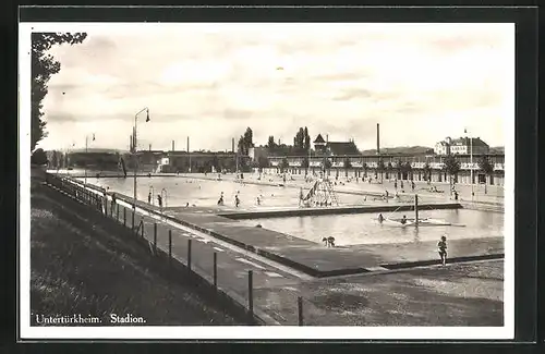 AK Untertürkheim, Stadion mit Schwimmbad