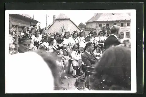 AK Borohrádek, Einwohner in Tracht