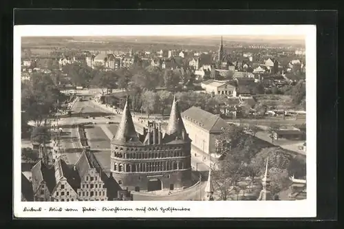 AK Lübeck, Blick zum Holstenthor