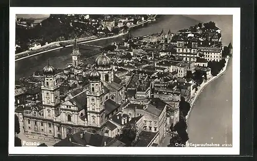 AK Passau, Teilansicht der Stadt, orig. Fliegeraufnahme