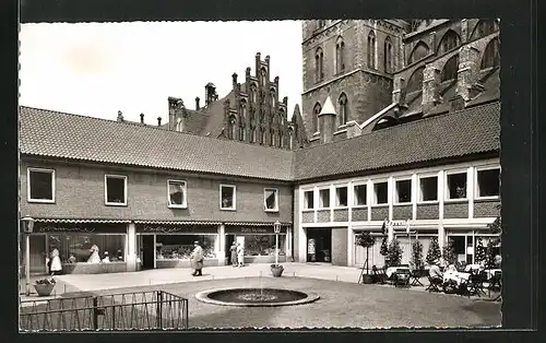 AK Lübeck, Markt, Innenhof