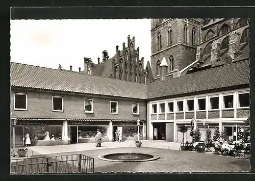 AK Lübeck, Markt, Innenhof