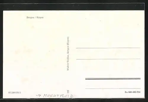 AK Bergen auf Rügen, die Kirche auf dem Marktplatz