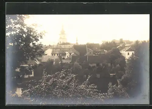 Foto-AK Nove Mesto na Morave, Blick zur Kirche im Ort