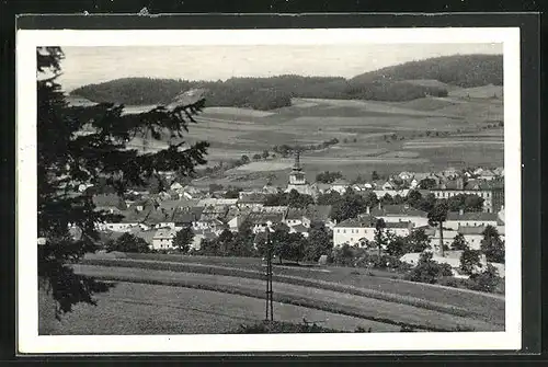 AK Nove Mesto na Morave, Ortstotale, Blick auf die Kirchtürme