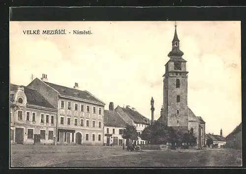 AK Velke Mezirici, Namesti, Kostel, Hotel Reznicek