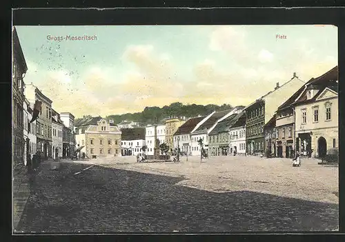 AK Gross Meseritsch, am Brunnen auf dem Hauptplatz