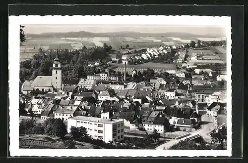 AK Gross Meseritsch, Stadttotale mit der Kirche am Stadtrand