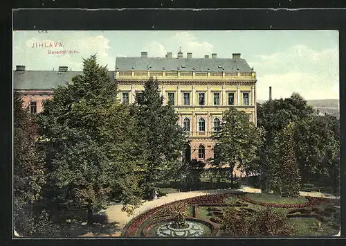 AK Jihlava, Besedni Dum, Parkanlagen