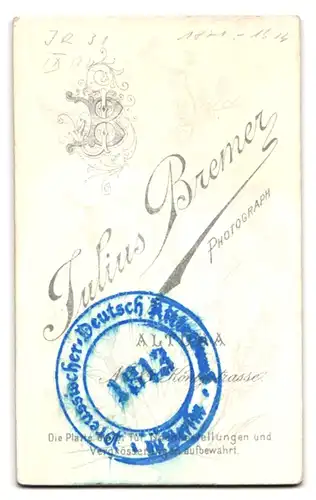 Fotografie Julius Bremer, Hamburg-Altona, Königstr. 89, Soldat Einjährig Freiwilliger in Uniform Inf.-Rgt. 31