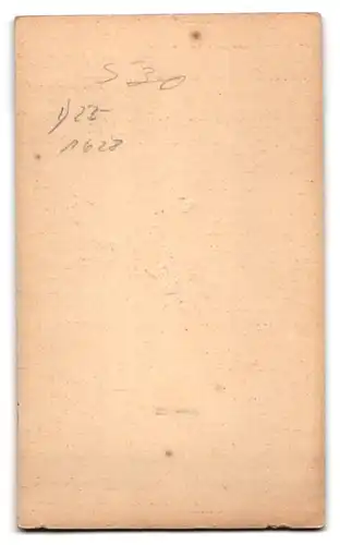 Fotografie M. Hirsch, Berlin-Spandau, Breitestr. 26-28, Musiker in Uniform mit Schwalbennest