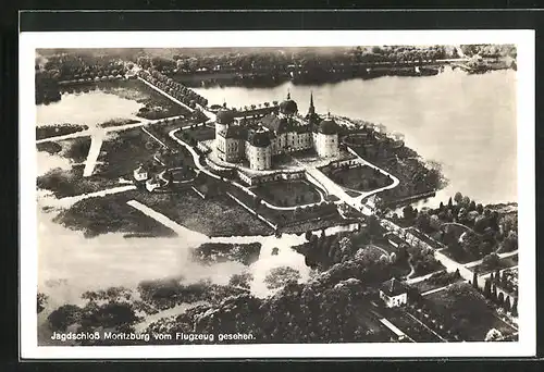 AK Moritzburg, Flugzeugaufnahme vom Jagdschloss