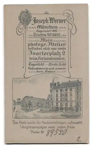 Fotografie Joseph Werner, München, Isartorplatz 2, Schützenkönig mit Schützenkette, Atelier-Ansicht Rückseitig