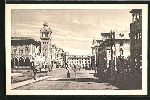 AK Heliopolis, Strassenpartie mit Hotel Heliopolis House und Strassenbahn
