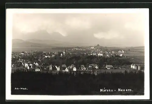 AK Neuern, Stadtpanorama mit Kirchturm