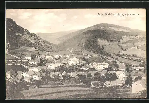 AK Unter-Reichenstein /Böhmerwald, Dorf im Tal von Bergen