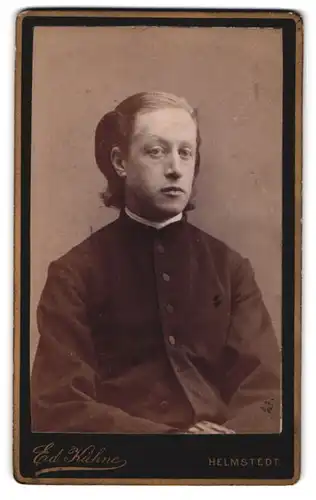 Fotografie Ed. Kühne, Helmstedt, Neumärkerstr. 279, Portrait Geistlicher