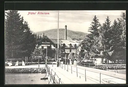 AK Attersee, Blick auf das Hotel Attersee vom Steg aus