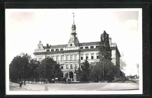 AK Holesov, Blick auf das Rathaus