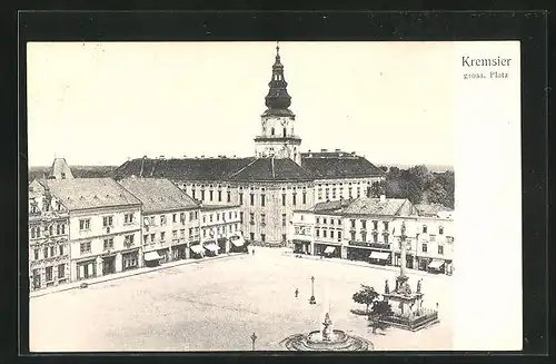 AK Kremsier, Grosser Platz mit Blick auf Kirche