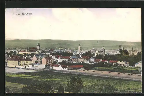 AK Uher. Hradiste, Panorama mit Türmen