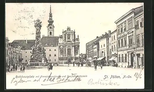 AK St. Pölten, Rathausplatz mit Franziskanerkirche und Dreifaltigkeitssäule