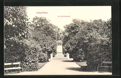 AK Troppau /Opava, Monument im Schillerpark