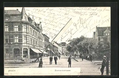 AK Annen, Bismarckstrasse mit Geschäften und Schranke