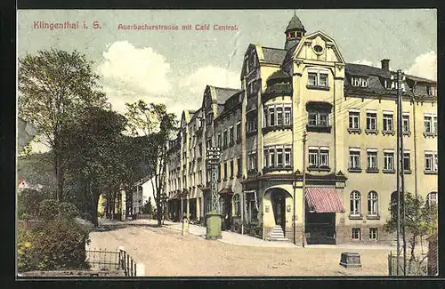 AK Klingenthal i. S., Auerbacherstrasse mit Cafe Central