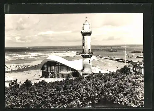 AK Warnemünde, Leuchtturm und Konsum-Gaststätte Teepott