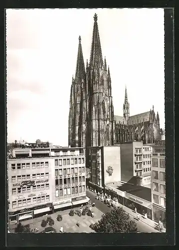 AK Köln am Rhein, Wallrafplatz mit Dom