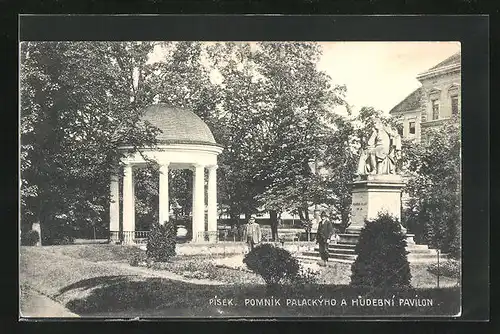 AK Pisek, Pomnik Palackyho a Hudebni Pavilon