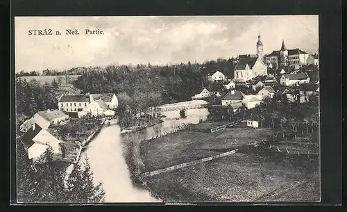AK Stráz nad Nezárkou, Ortsansicht aus der Vogelschau