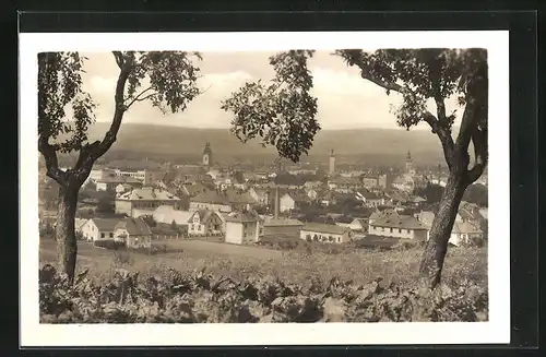 AK Uherske Hradiste, Teilansicht mit Bäumen