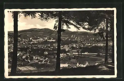 AK Wsetin, Teilansicht mit Bäumen