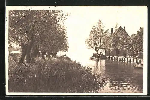 AK Rothenhusen, An der Wakenitz, Uferblick auf den Fischerhafen