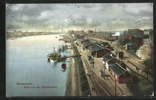 AK Mannheim, Blick von der Rheinbrücke auf dem Hafen mit Dampfschiff