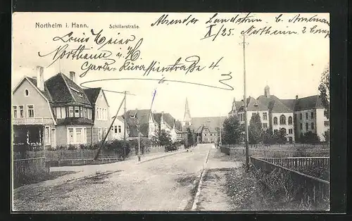 AK Northeim i. Hann., Schillerstrasse mit Blick zur Kirche