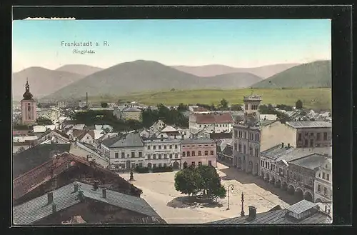 AK Frankstadt a. R., Ringplatz mit Rathaus u. Brunnen