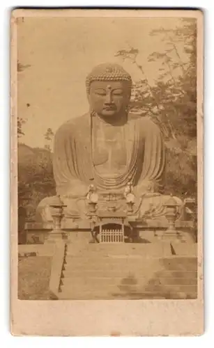 Fotografie unbekannter Fotograf, Ansicht Kamakura, der grosse Buddha, Amitabha Daiutsu