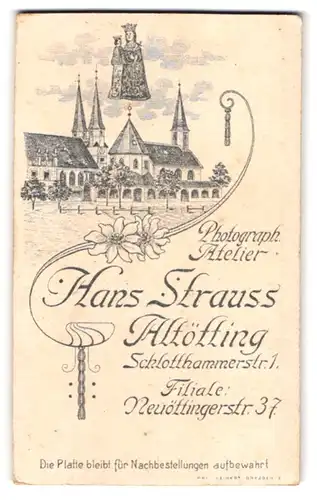 Fotografie Hans Strauss, Altötting, Schlotthammerstr. 1, Ansicht Altötting, Blick auf die Kirche mit Heiligen Figur