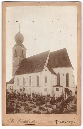 Fotografie Jos. Werkmeister, Traunstein, Ansicht Traunstein, Kirche mit Friedhof