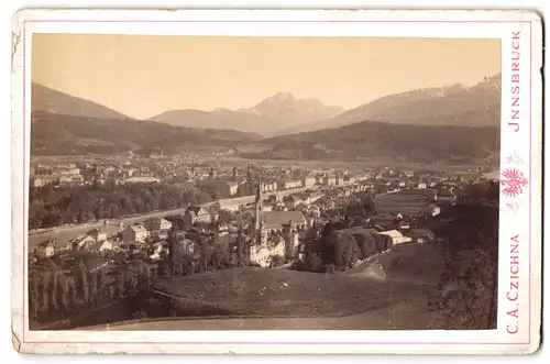 Fotografie C.A. Czichna, Innsbruck, Ansicht Innsbruck, Stadtansicht mit Flusslauf & Kirche