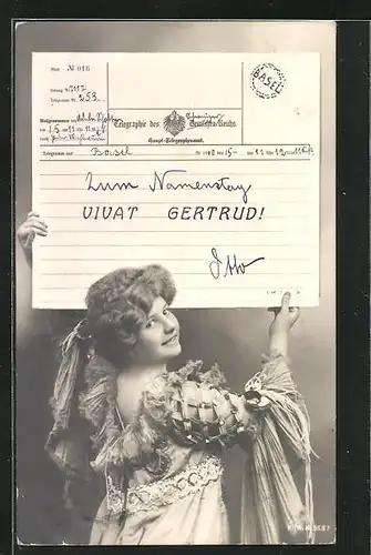 AK Fräulein hält Telegramm in den Händen, Postgeschichte