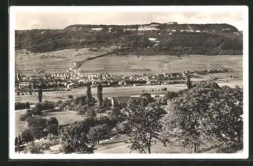 AK Spaichingen, Ortsansicht mit Dreifaltigkeitsberg