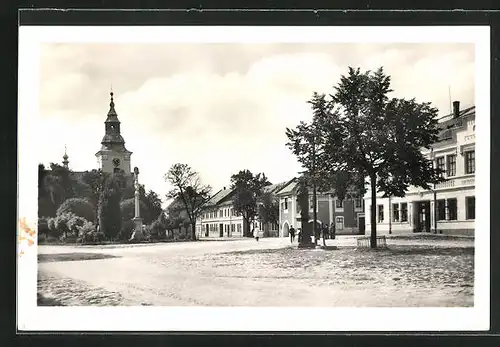 AK Nemcice nad Hanou, Ortspartie mit Denkmal, Pomnik