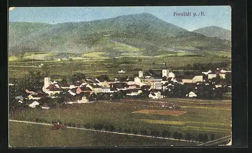 AK Frenstat pod Radhostem, Totalansicht mit Kirche