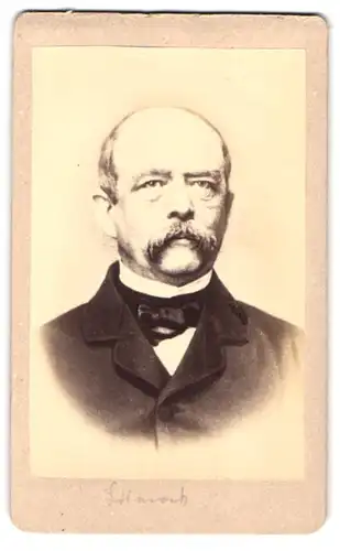 Fotografie Portrait Reichskanzler Otto von Bismarck