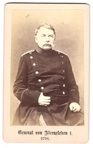 Fotografie Portrait General von Alvensleben in Uniform
